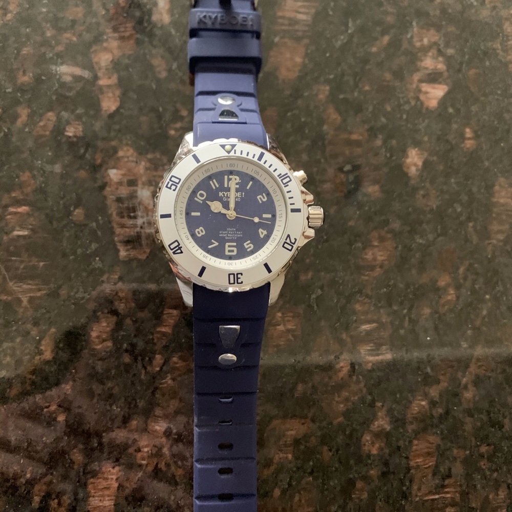 Kyboe Watch - Picture 2 of 2